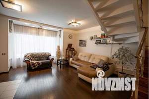 Дом 156м², 2-этажный, посуточно,