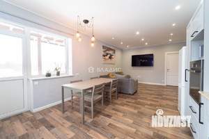 Дом 233м², 3-этажный, участок 10 сот.