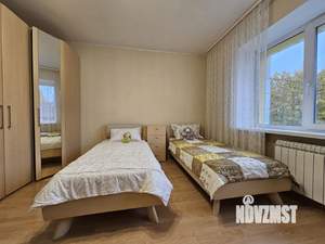 Дом 160м², 3-этажный, участок 15 сот.