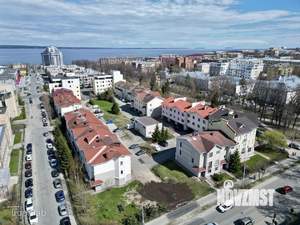 Таунхаус 253м², 3-этажный, участок 2 сот.