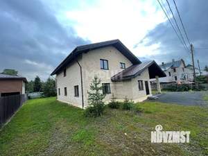 Дом 234м², 2-этажный, участок 10 сот.