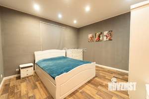 Дом 233м², 3-этажный, участок 10 сот.