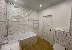 Дом 97м², 1-этажный, участок 7 сот.