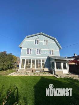 Дом 324м², 3-этажный, участок 8 сот.