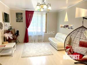 Дом 206м², 2-этажный, участок 11 сот.