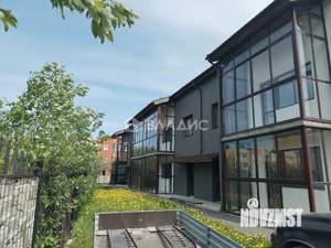 Таунхаус 114м², 3-этажный, участок 3 сот.