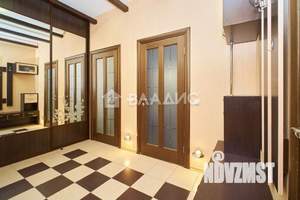 Дом 192м², 2-этажный, участок 10 сот.