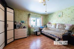 Дом 290м², 4-этажный, участок 13 сот.