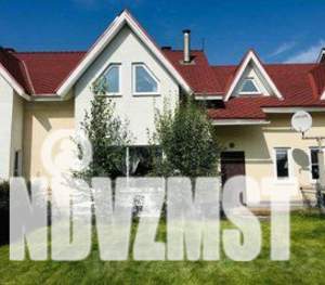 Дом 156м², 2-этажный, посуточно, 