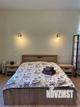 Дом 357м&sup2;, 3-этажный, посуточно, 