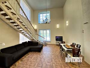 Дом 357м&sup2;, 3-этажный, посуточно, 