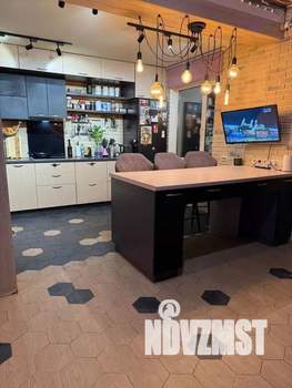 Дом 160м&sup2;, 2-этажный, посуточно, 