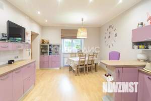 Таунхаус 265м², 4-этажный, участок 4 сот.  