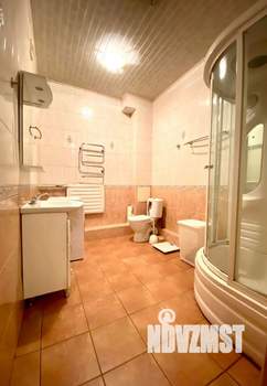 Дом 330м², 2-этажный, участок 8 сот.  