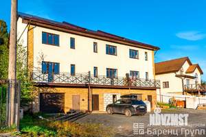 Таунхаус 200м², 3-этажный, участок 3 сот.  