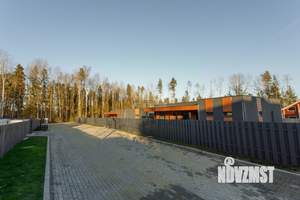 Дом 163м&sup2;, 1-этажный, участок 9 сот.  