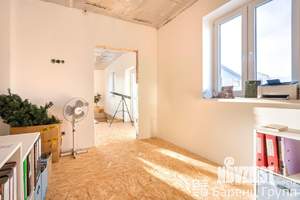 Дом 204м², 2-этажный, участок 4 сот.  