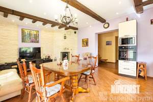 Таунхаус 110м², 2-этажный, участок 3 сот.  