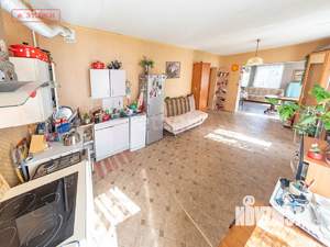 Дом 400м², 2-этажный, участок 8 сот.  