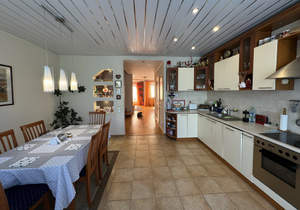 Дом 180м², 4-этажный, участок 2 сот.  