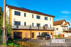 Таунхаус 200м², 3-этажный, участок 3 сот.  