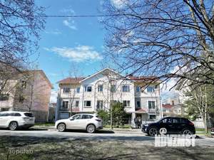 Таунхаус 253м², 3-этажный, участок 2 сот.  