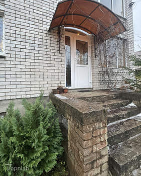 Дом 259м&sup2;, 2-этажный, участок 8 сот.  