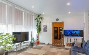 Дом 350м², 2-этажный, участок 10 сот.  