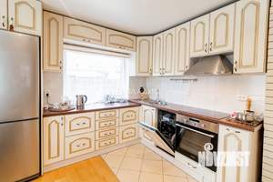 Дом 122м&sup2;, 2-этажный, участок 12 сот.  