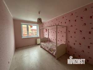 Таунхаус 210м², 3-этажный, участок 4 сот.  