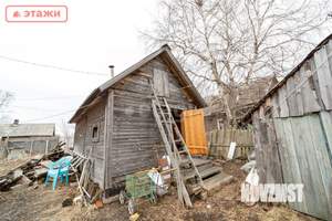 Дом 30м², 2-этажный, участок 6 сот.  