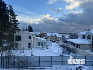 Дом 240м², 3-этажный, участок 8 сот.  