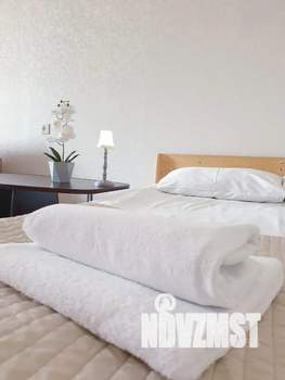 1-к квартира, посуточно, 36м2, 4/9 этаж