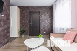2-к квартира, посуточно, 39м2, 4/25 этаж