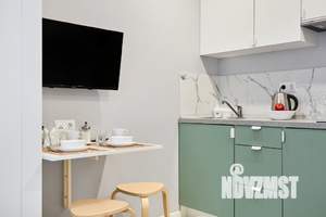 1-к квартира, посуточно, 13м2, 1/1 этаж