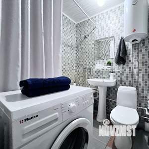 1-к квартира, посуточно, 34м2, 8/10 этаж