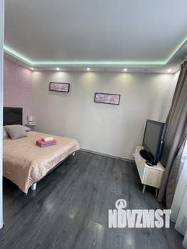1-к квартира, посуточно, 25м2, 2/10 этаж