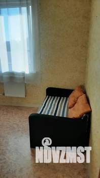 1-к квартира, посуточно, 37м2, 9/16 этаж