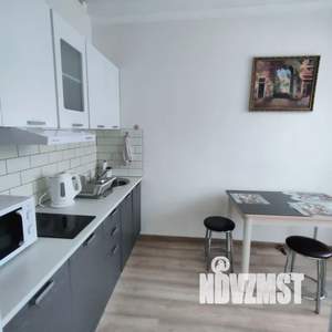 1-к квартира, посуточно, 25м2, 4/5 этаж