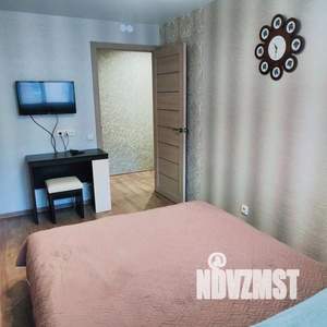 2-к квартира, посуточно, 45м2, 1/1 этаж