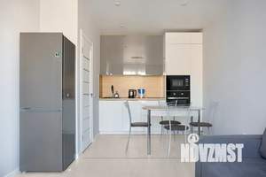 1-к квартира, посуточно, 38м2, 8/9 этаж