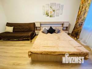 1-к квартира, посуточно, 42м2, 1/5 этаж