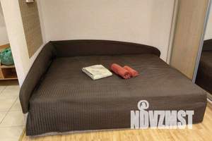 1-к квартира, посуточно, 32м2, 3/5 этаж