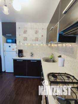 2-к квартира, посуточно, 47м2, 4/5 этаж