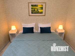 1-к квартира, посуточно, 37м2, 1/9 этаж