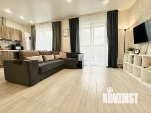 Студия квартира, посуточно, 35м2, 1/5 этаж