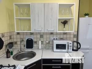 2-к квартира, посуточно, 46м2, 3/5 этаж