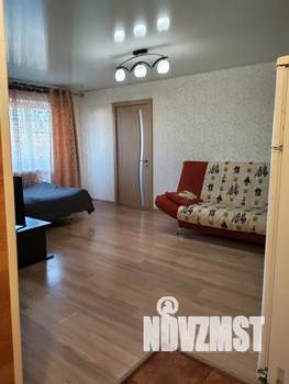 2-к квартира, посуточно, 47м2, 5/5 этаж