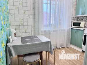 1-к квартира, посуточно, 32м2, 8/10 этаж