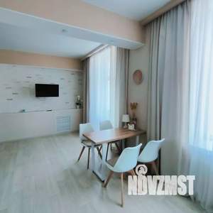 Студия квартира, посуточно, 33м2, 5/5 этаж